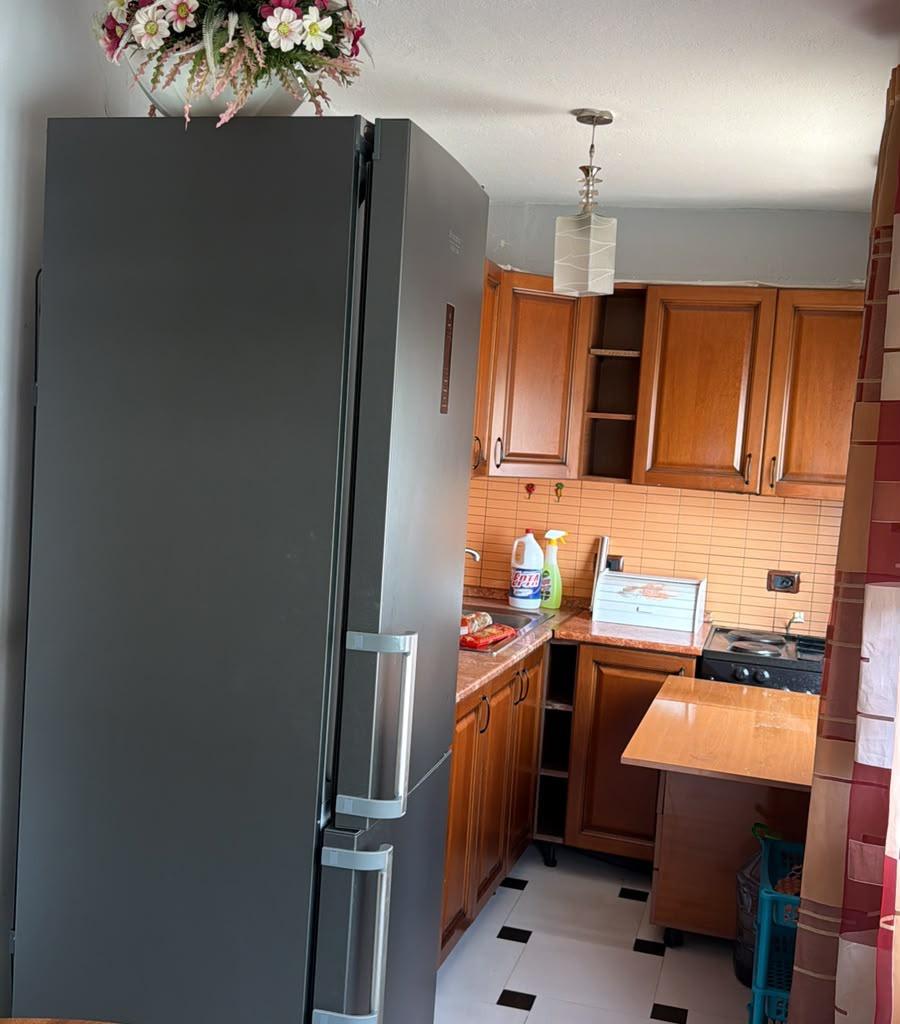 🏡 **JEPET ME QIRA APARTAMENT 2+1 – KRYQËZIMI I 21 DHJETORIT