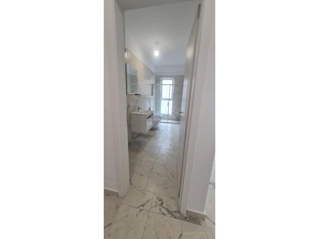 400 € Zyre me qera 📍 Kompleksi Aura, Laprake!