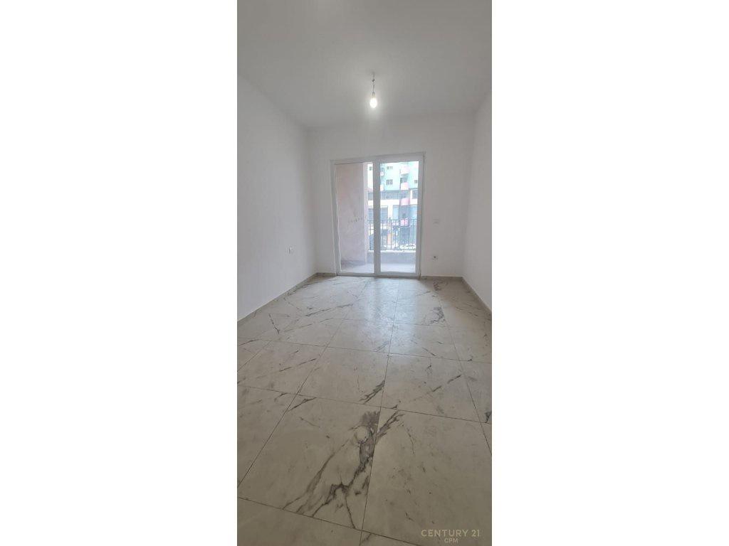400 € Zyre me qera 📍 Kompleksi Aura, Laprake!