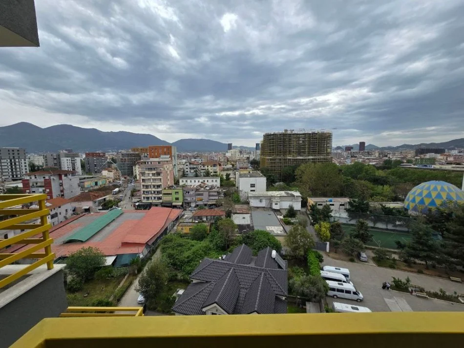 Tirane, shitet apartament 3+1+Ballkon Kati 8, 144 m² 223.500 €