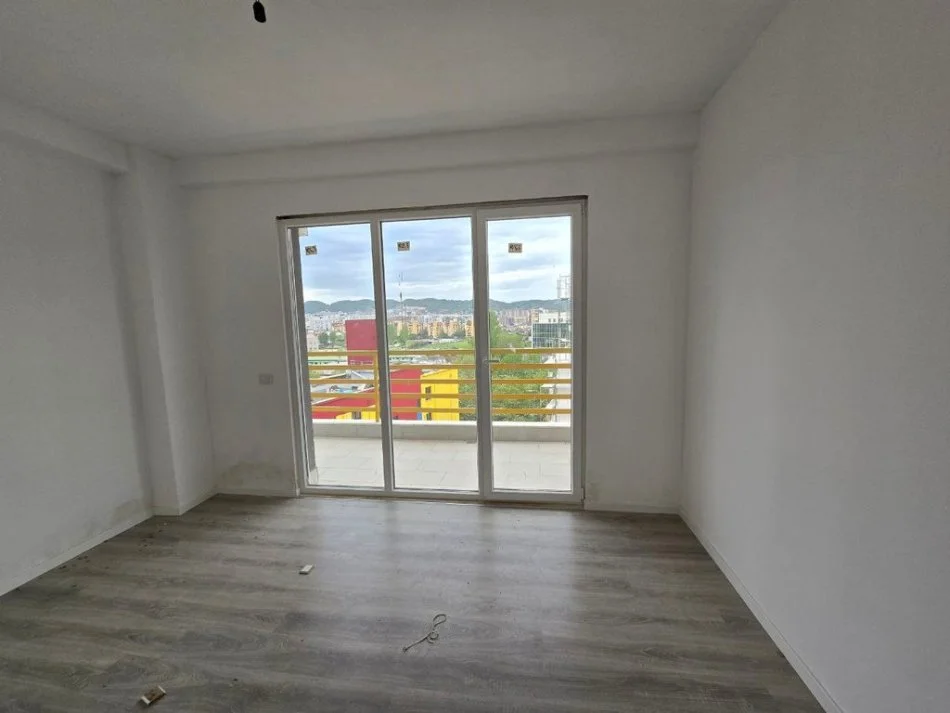 Tirane, vendesi appartamento 3+1+Balcone Piano 8, 144 m² 223.500 €