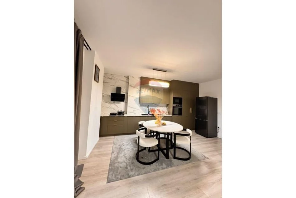 Tirane, 2+1 Apartment for Rent, 4th Floor, 106 m², 1,000 € (Kodra e Diellit)