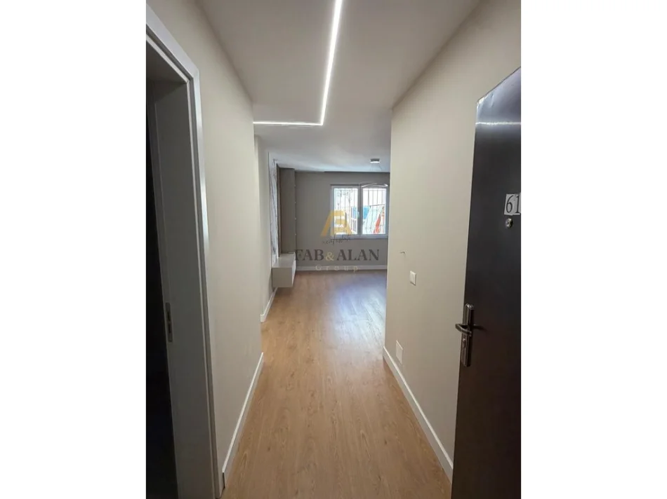 Tirane, vendesi appartamento Piano 11, 80 m² 190.000 €