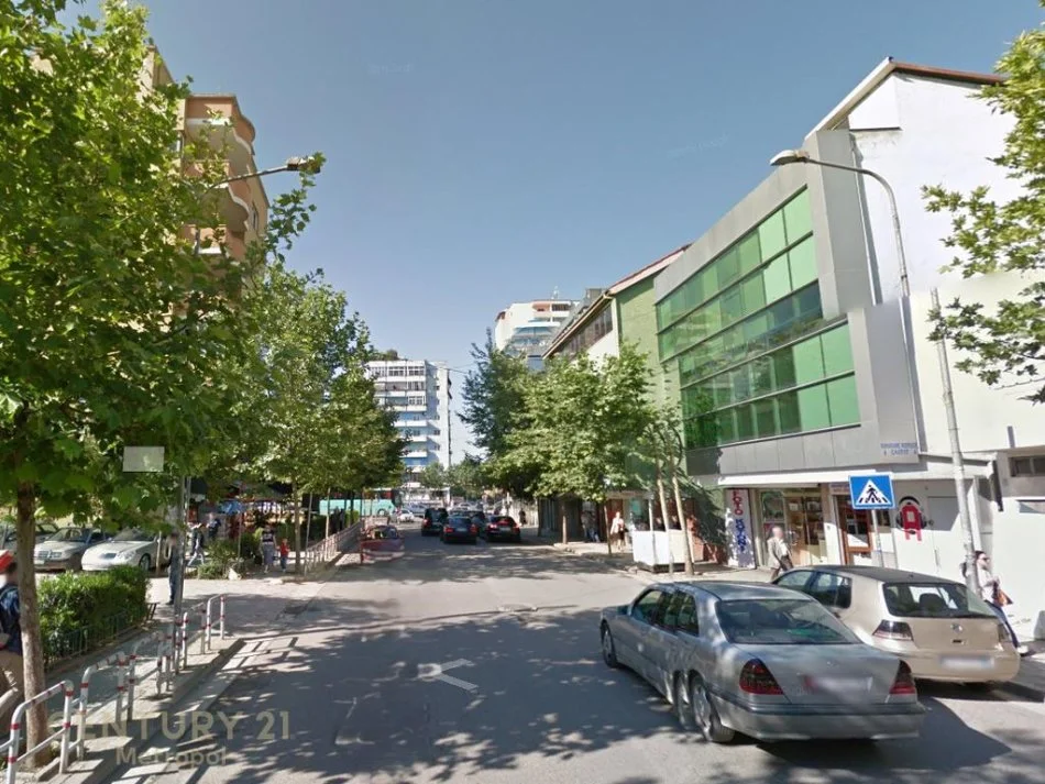 Tirane, shitet ambjent biznesi , 546 m² 864.000 €