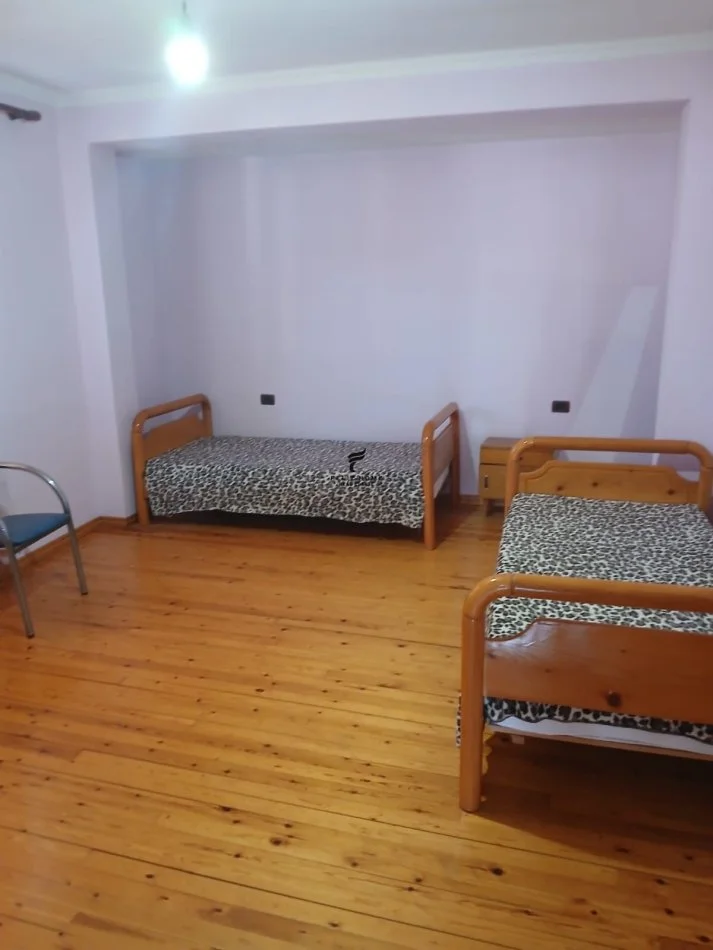 Tirana, affitto villa 1+1 al piano 4, 60 m², 400 € (senza stazione elettrica)