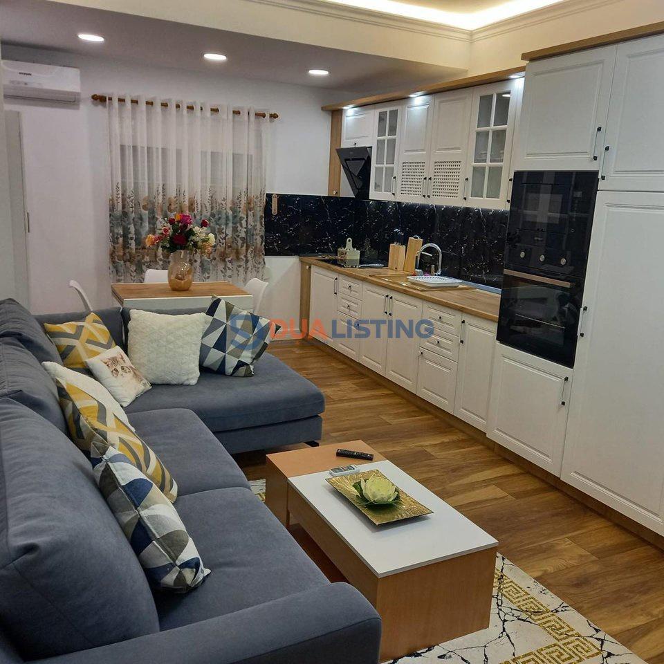 Apartament modern 1+1 me qira te Rruga e Kosovarve.