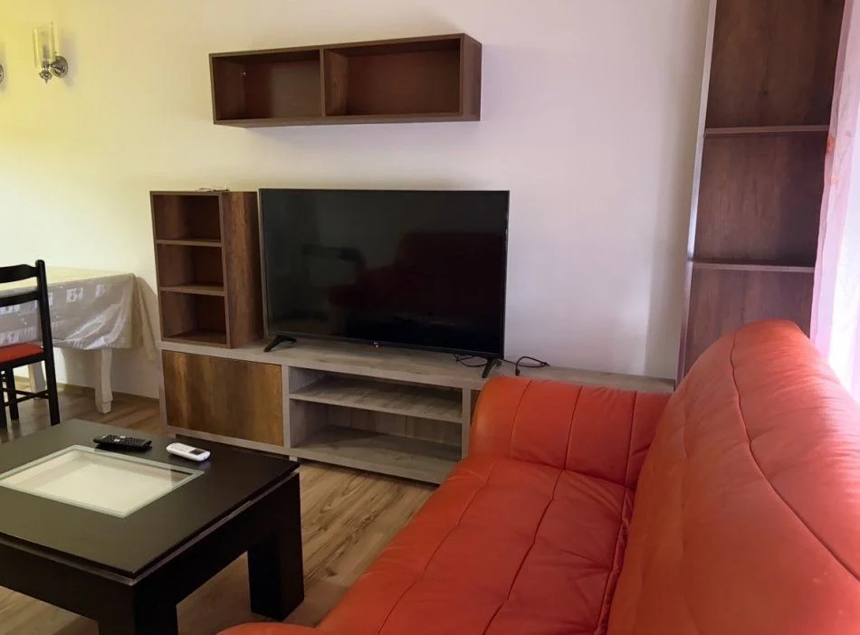 Tirane, affitto appartamento 1+1, 65 m², 520 € (CITTÀ STUDENT)