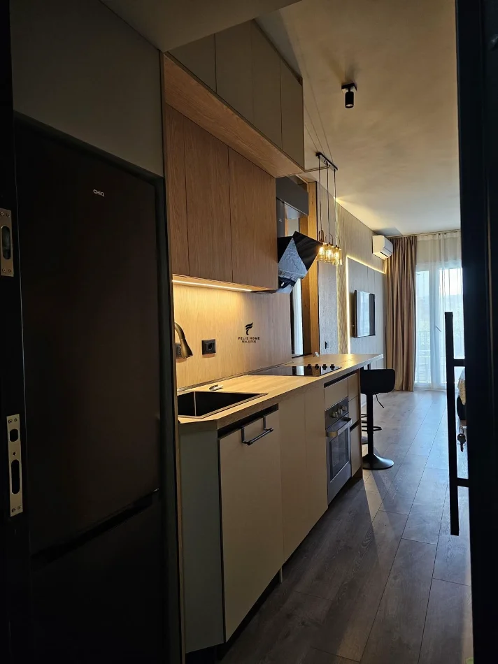 Tirane, affitto monolocale al piano 3, 39 m², 500 € (NUOVA COSTRUZIONE)