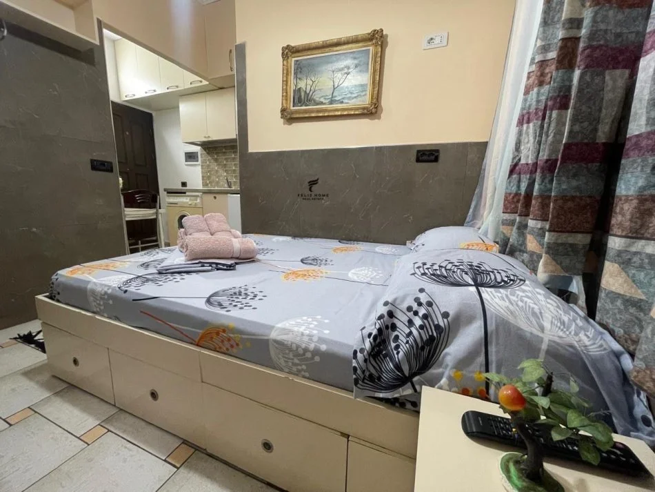 Tirane, affitto appartamento al secondo piano, 40 m², 370 € (5 MAGGIO)