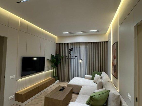 APARTAMENT ME QERA 2+1+2 RRUGA E KAVAJES 180.000 LEKE FH-667