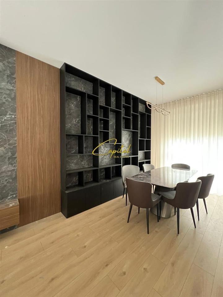 PRIVATE VILLA FOR RENT 200 M2 FOR 1,500 EURO