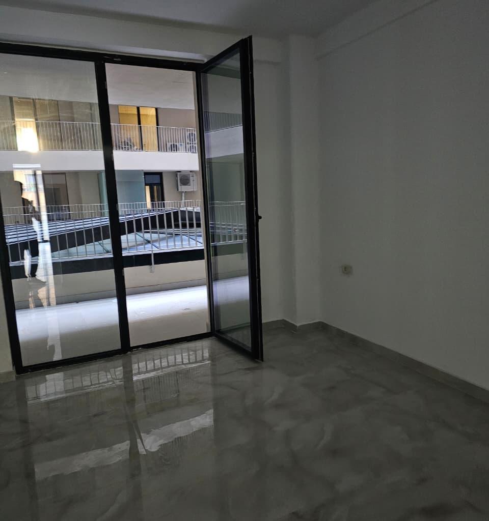 🏢 Affittasi ambiente ufficio – Rr. Mine Peza, Tirana ✨