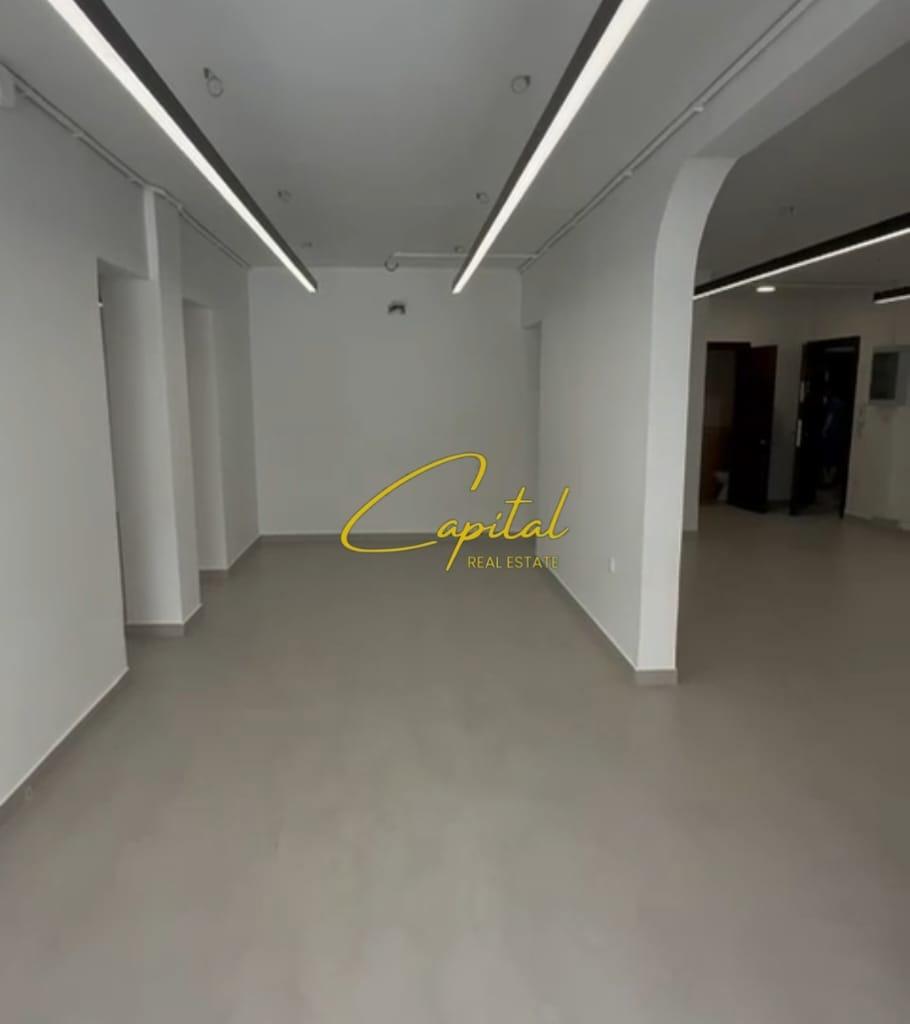 AMBIENT BIZNESI ME QIRA 110 M2 LAPRAKE 100.000 LEKE