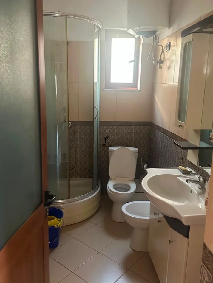Tirane, appartamento in affitto 2+1 Piano 2, 90 m² 450 € (ASTIR)