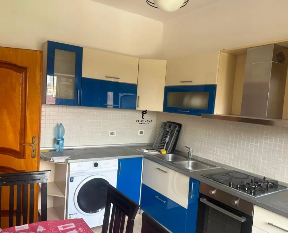 Tirane, appartamento in affitto 2+1 Piano 2, 90 m² 450 € (ASTIR)
