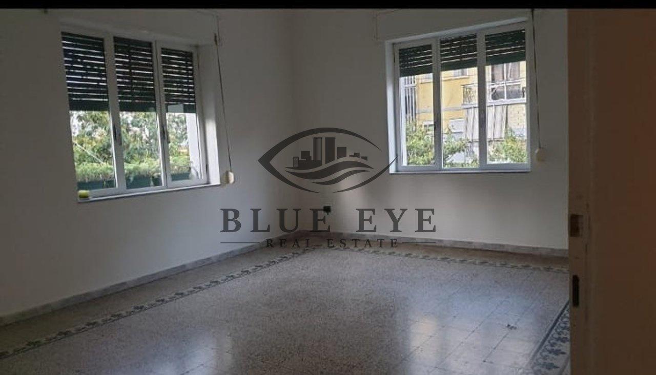 Ofrohet me Qira Ambient Biznesi pranë Gjykatës!