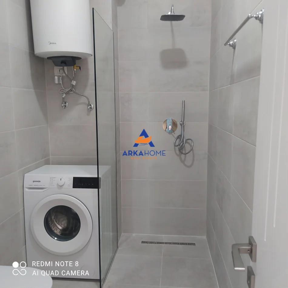 Appartamento 1+1 in affitto con cortile -