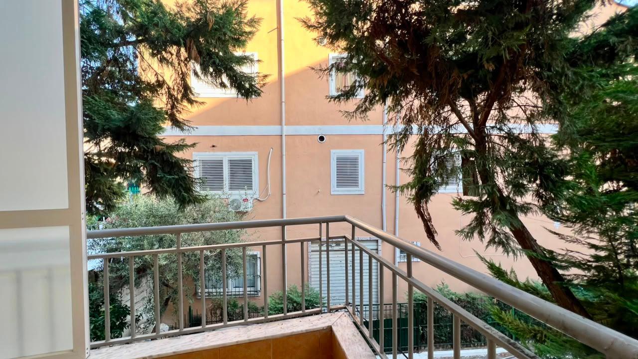 Me Qera: 1+1 Akull i Ri✨️ - 📍Ali Demi - 55,000 Leke/Muaj
