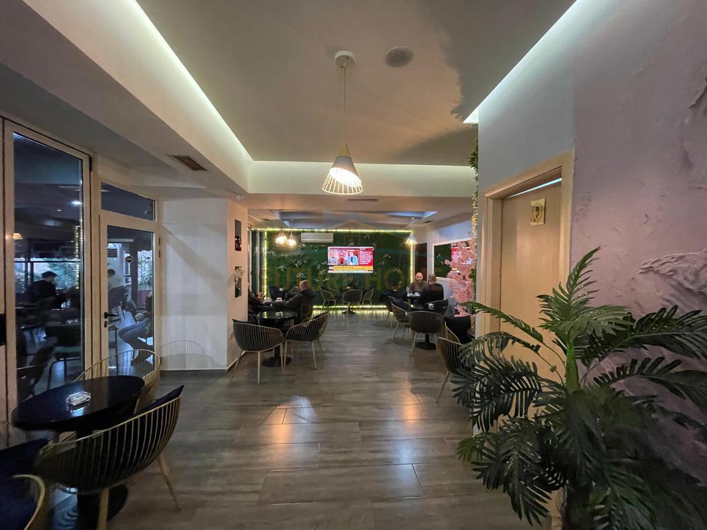 0692268458 Shitet, Ambient Biznesi, Bar-Kafe, Rruga Hysen Gj