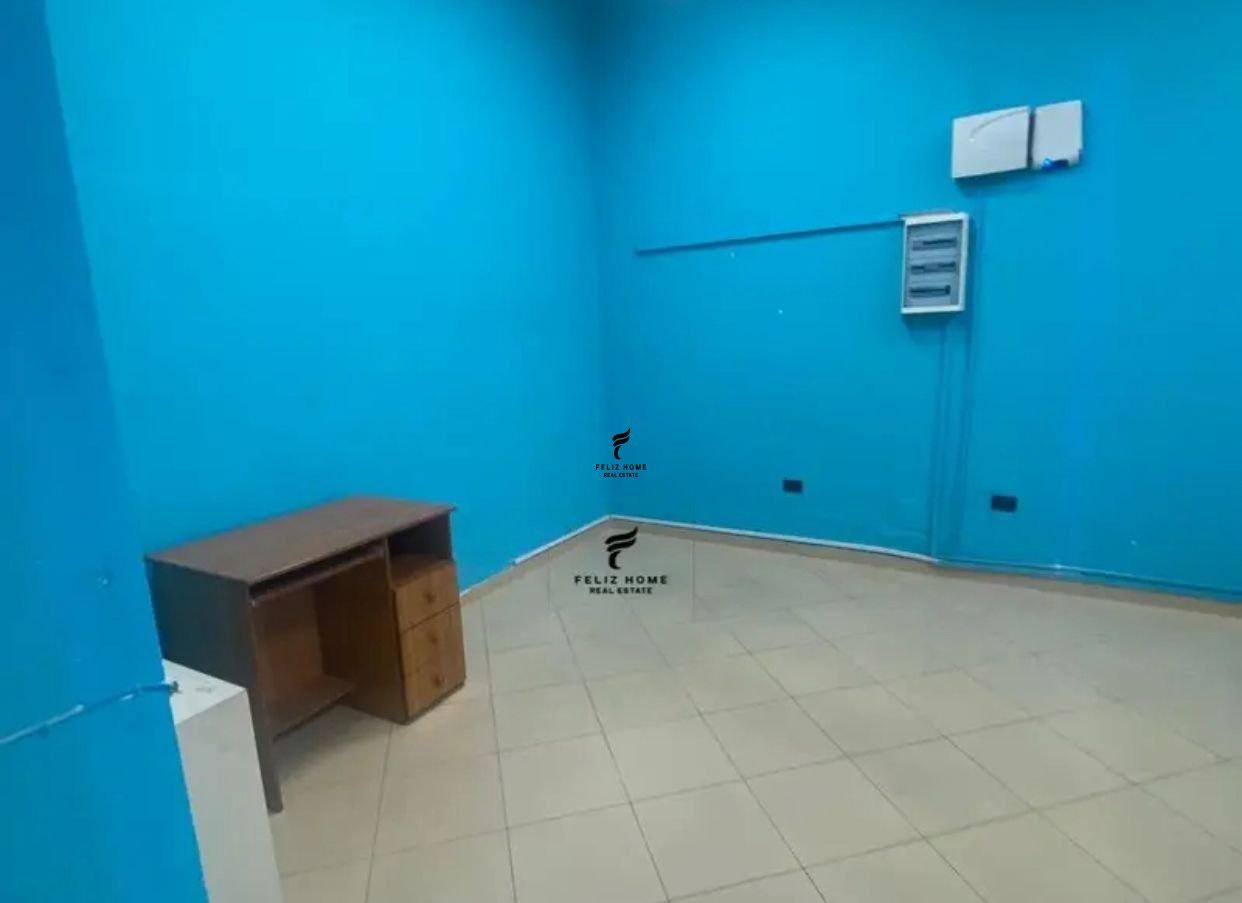 DYQAN ME QERA 160 M2 PALLATI ME SHIGJETA 250.000 LEKE FH-649