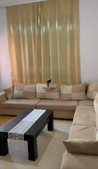 Tirane, jepet me qera apartament 1+1 Kati 3, 70 m² 400 € (SELITE)