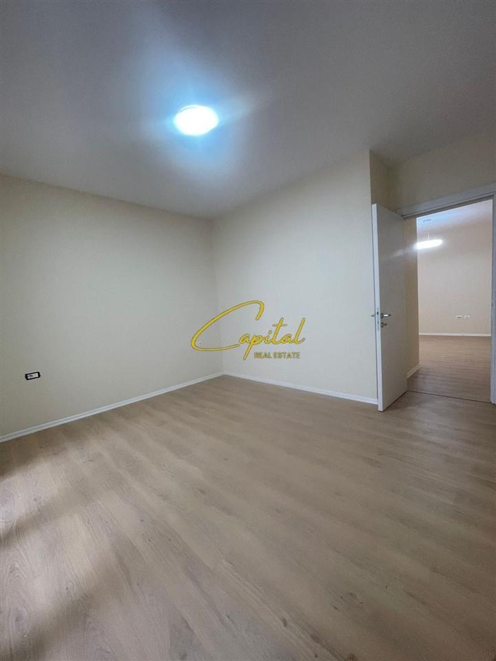 ZYRE ME QERA 100 M2 ASTIR 55.000 LEKE