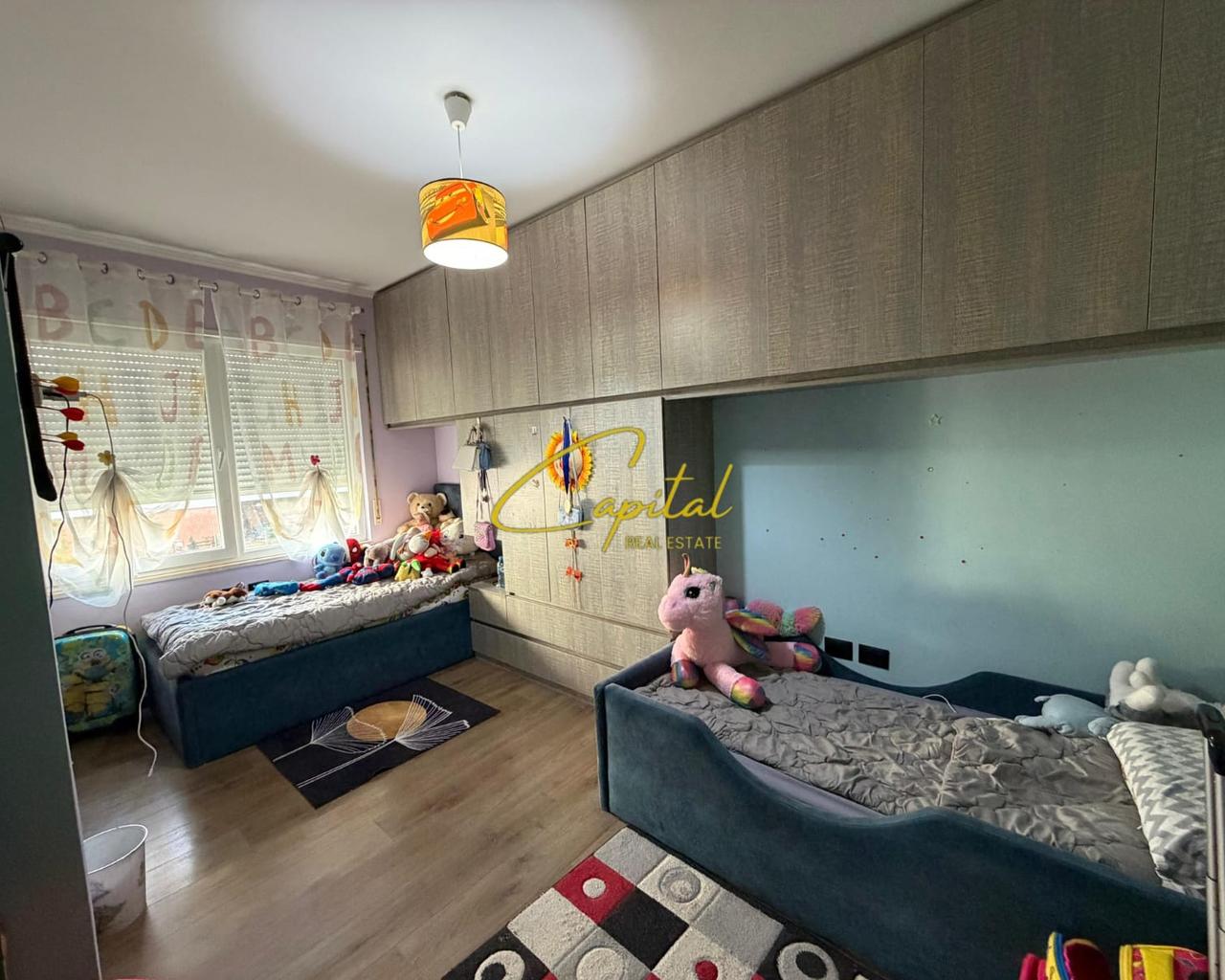 SHITET APPARTAMENTO 2+1 COMUNE DI PARIGI 320.000 EURO