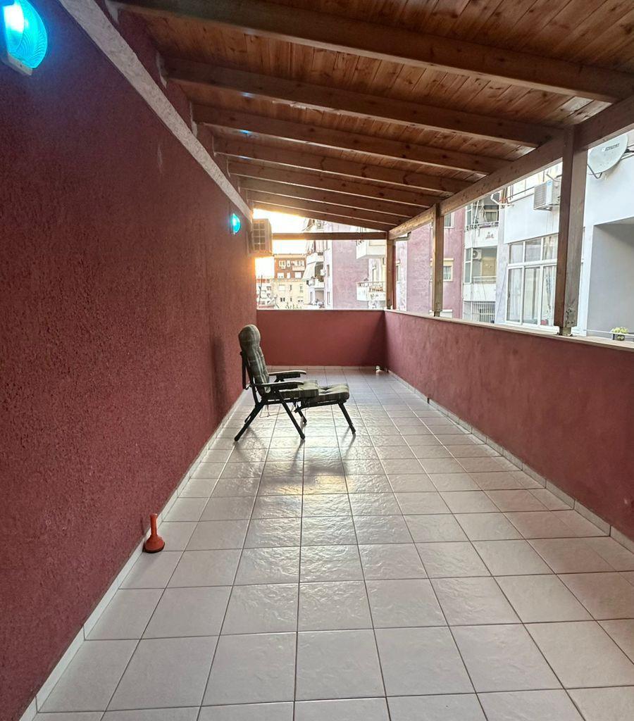 FOR RENT A 3-STOREY VILLA 310m2 FRESH