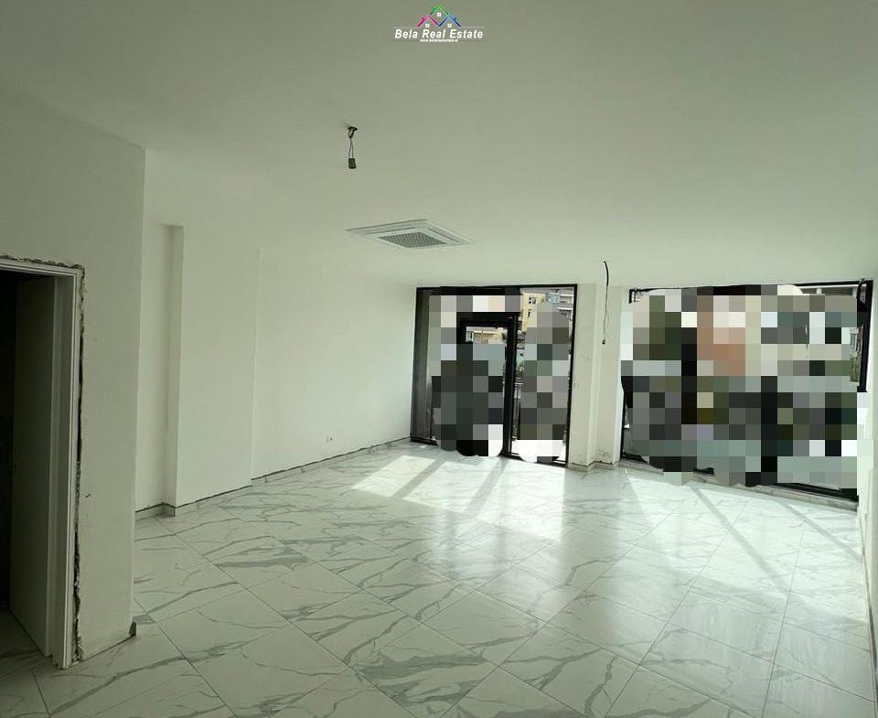 Zyre Me Qera Tek Lake View Residence (ID BZ2720) Tirane
