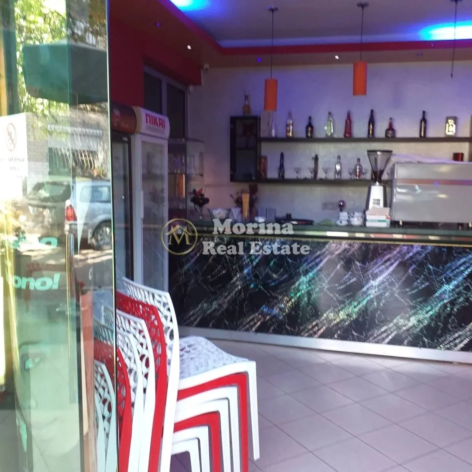 Tirano, locale commerciale in vendita al piano 1, 40 m², 130.000 € (Via Dibra)