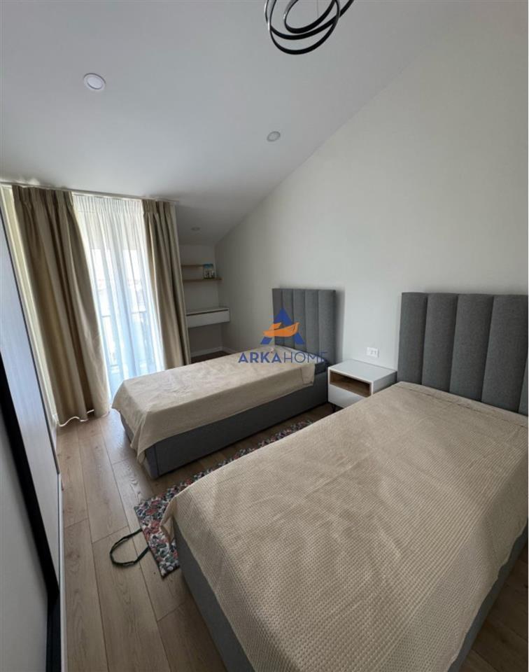 FOR RENT: 2-STOREY VILLA ON VILAVE STREET - 1500 EURO