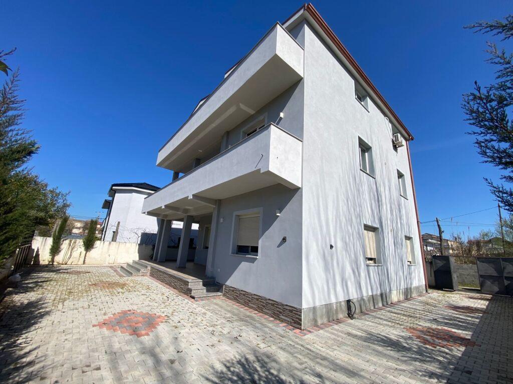VILLA FOR SALE INVEST IN HEKURUDHA BEACH DURRES