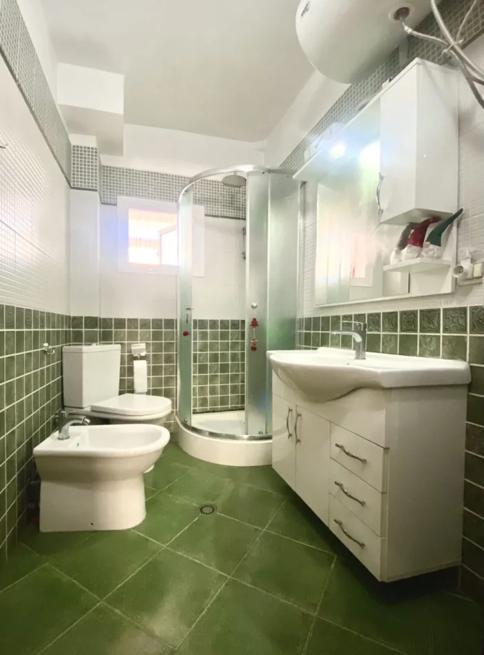 Tirana, for Sale 1+1 Apartment, 4th Floor, 54 m², €93,840 (Alias)