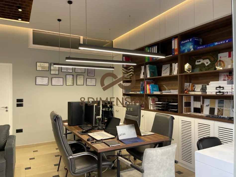 Tirane, shitet ambjent biznesi Kati 0, 43 m² 97.000 € (kodra e diellit)