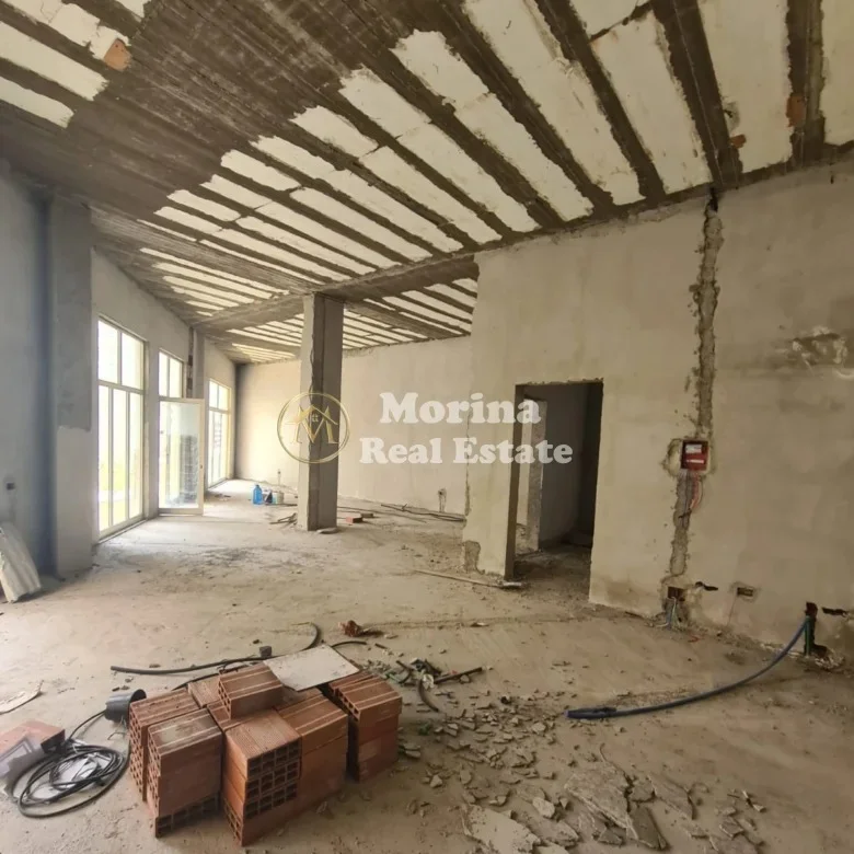 Tirane, Business Premises for Sale Ground Floor, 120 m² 270,000 € (Liqeni i Thate)