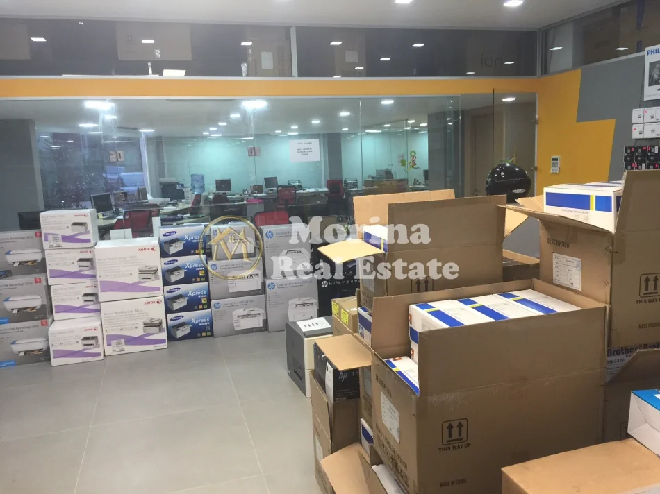 Tirane, vend commerciale in vendita Piano 1, 600 m² 750.000 € (Kodra e Diellit)