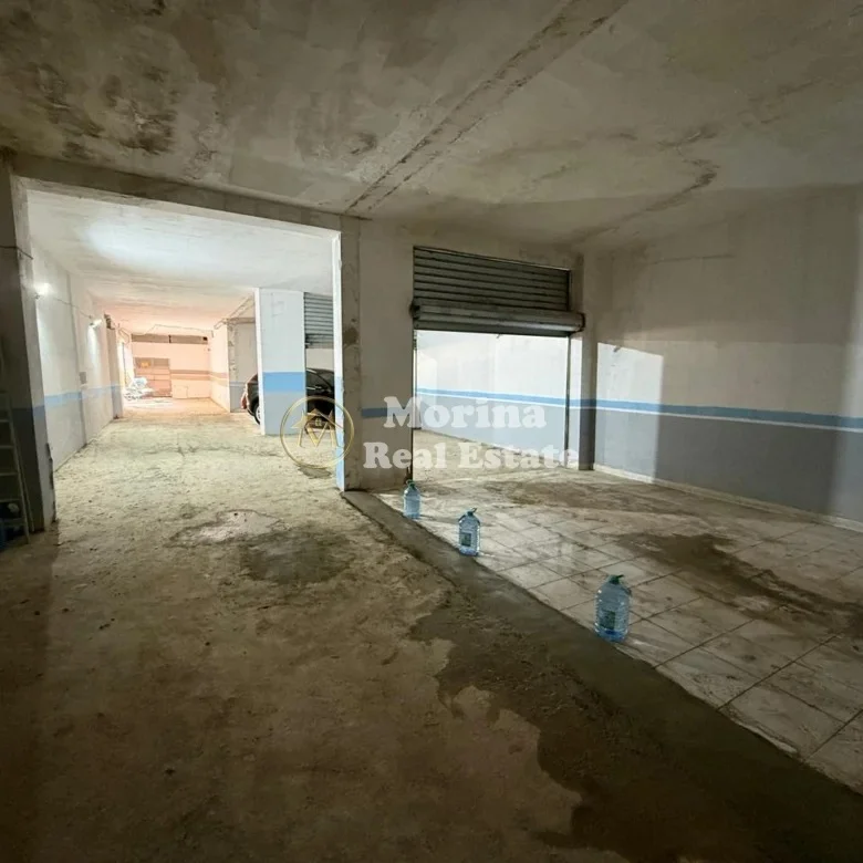 Tirane, garage in vendita | posto auto Piano 0, 100 m² 125.000 € (Kodra e Diellit)
