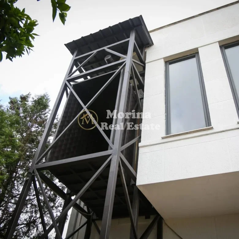 Durres, Commercial Space for Sale Kati 0, 700 m² 590,000 € (Durres)