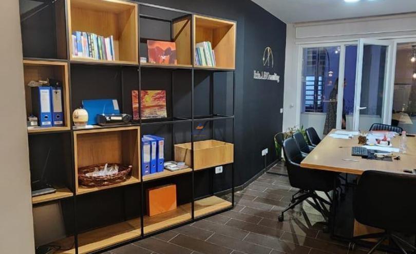 Appartamento al piano terra di 108m2 in Via Sami Frasheri, Tirana