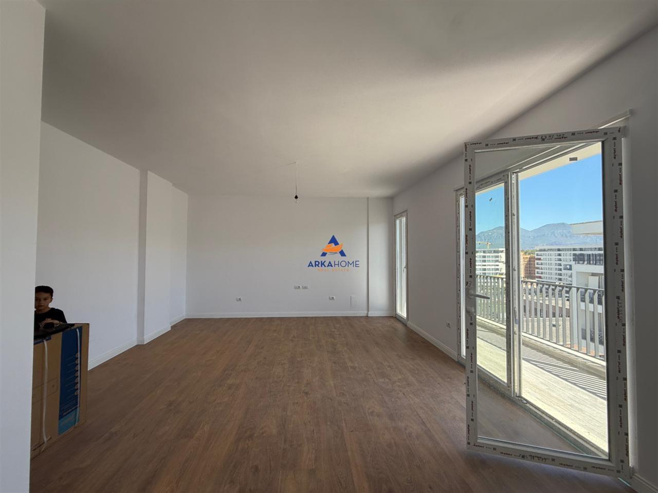 JEPET ZYRE ME QERA 116M2 "TE UNIVERS CITY,PRANE QTU" 550 EUR