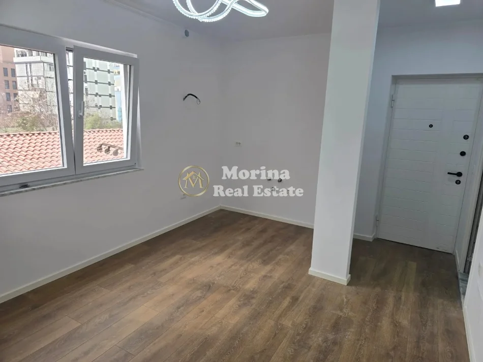 Tirane, vendesi appartamento 1+1 Piano 4, 40 m² 122.000 € (Piazza Nuova)