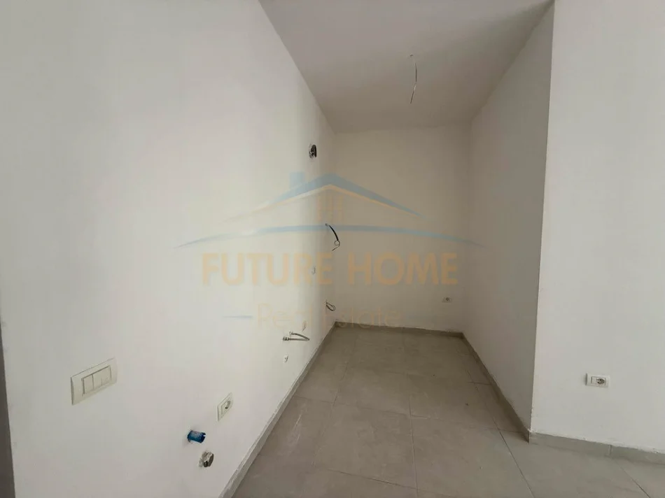 Tirane, appartamento 1+1+Balcone Piano 3, 55 m² 119.000 € (Complesso Tudas, Vecchio Parco)