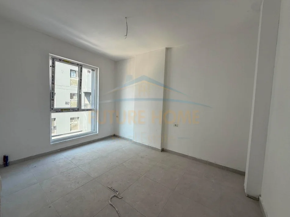 Tirane, appartamento 1+1+Balcone Piano 3, 55 m² 119.000 € (Complesso Tudas, Vecchio Parco)