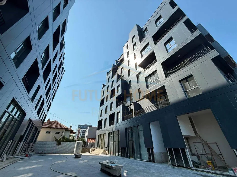 Tirane, shitet apartament 1+1+Ballkon Kati 3, 55 m² 119.000 € (Kompleksi Tudas, Ish Parku)