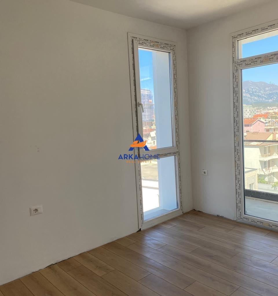 SHITET APPARTAMENTO 1+1 "BULEVARDI I RI" 150000 EURO