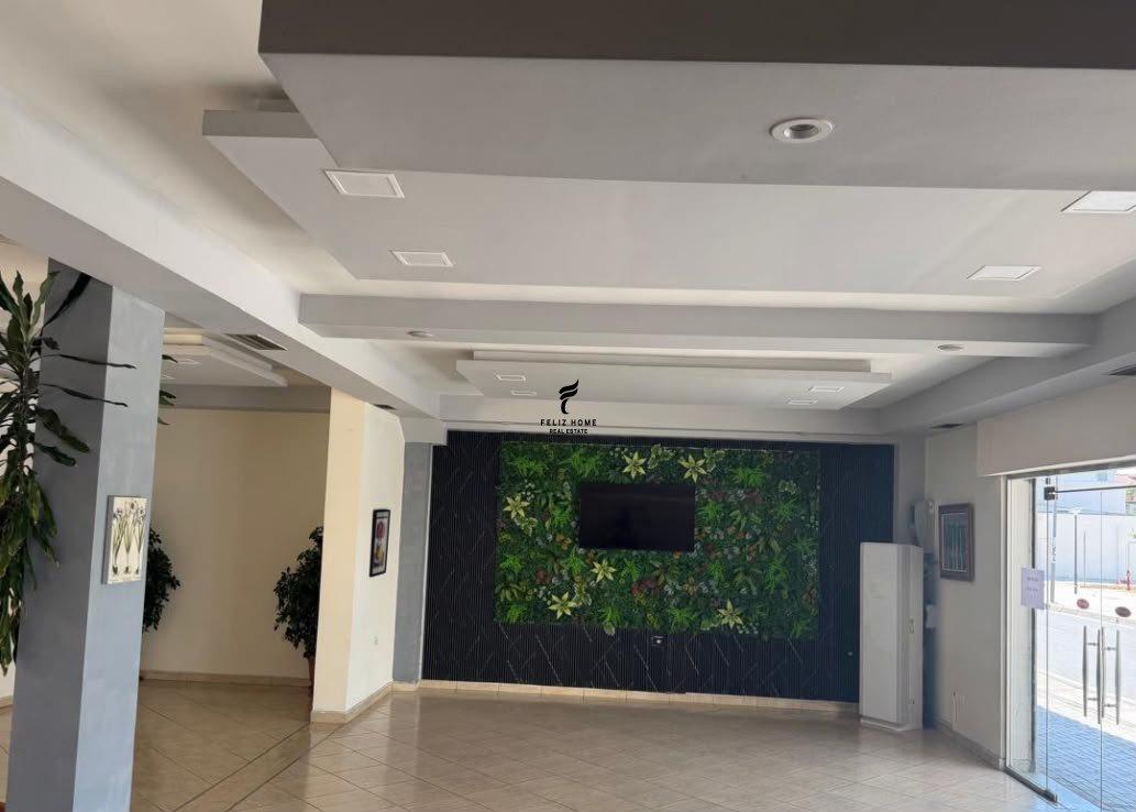 DUE PIANI COMMERCIALI DI 100 M2 DON BOSKO 100.000 LEKE FH-77062