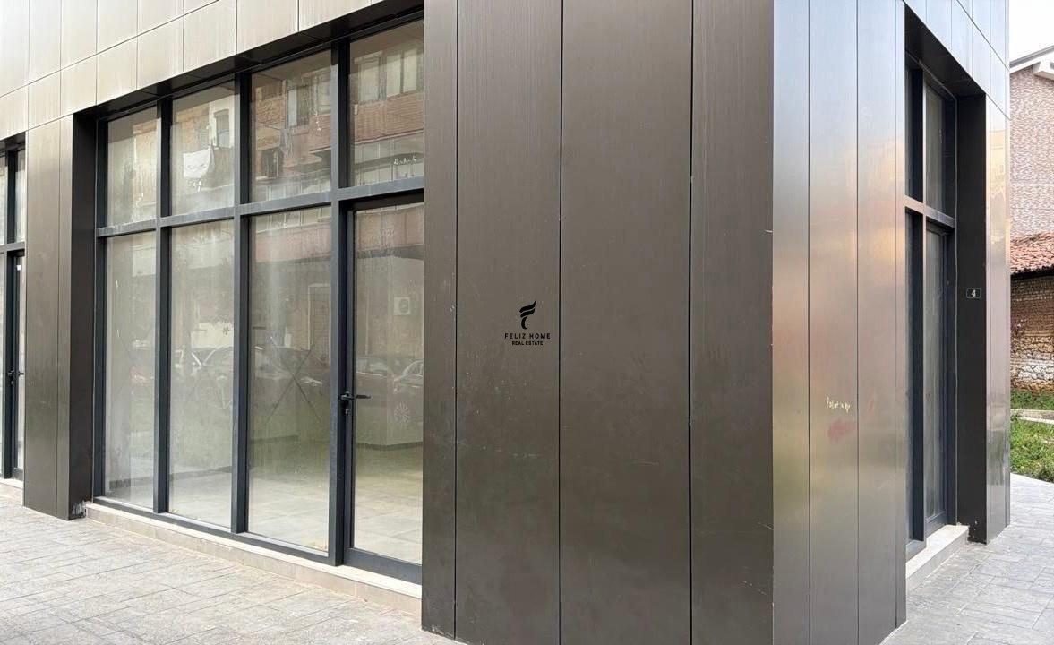 DYQAN ME QERA 190 M2 RRUGA DURRESIT 2100 EURO FH-75284