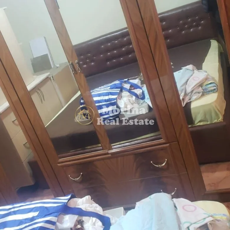 Tirane, vendesi appartamento 2+1 Piano 4, 86 m² 150.000 € (Laprake)
