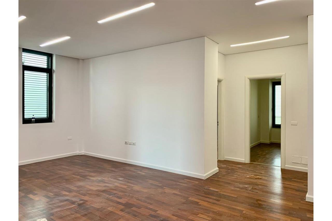 APARTAMENT 2+1 PER QIRA PRANE LICEUT ARTISTIK!