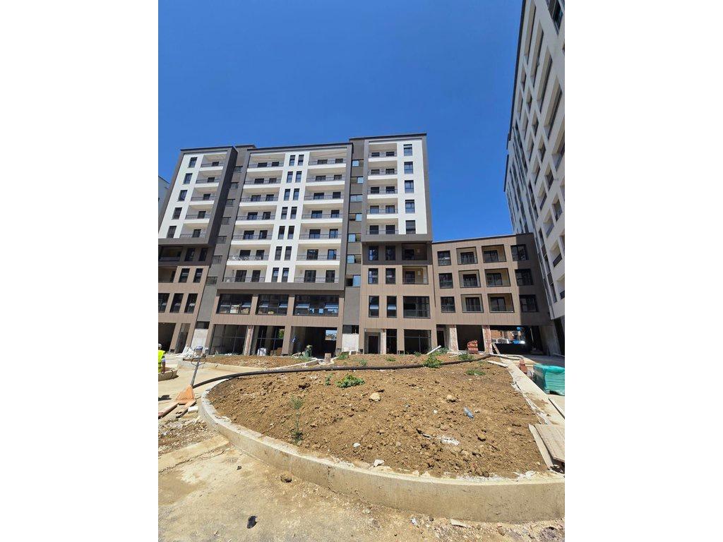 Apartament i Ri 2+1 në Shitje në Kinostudio